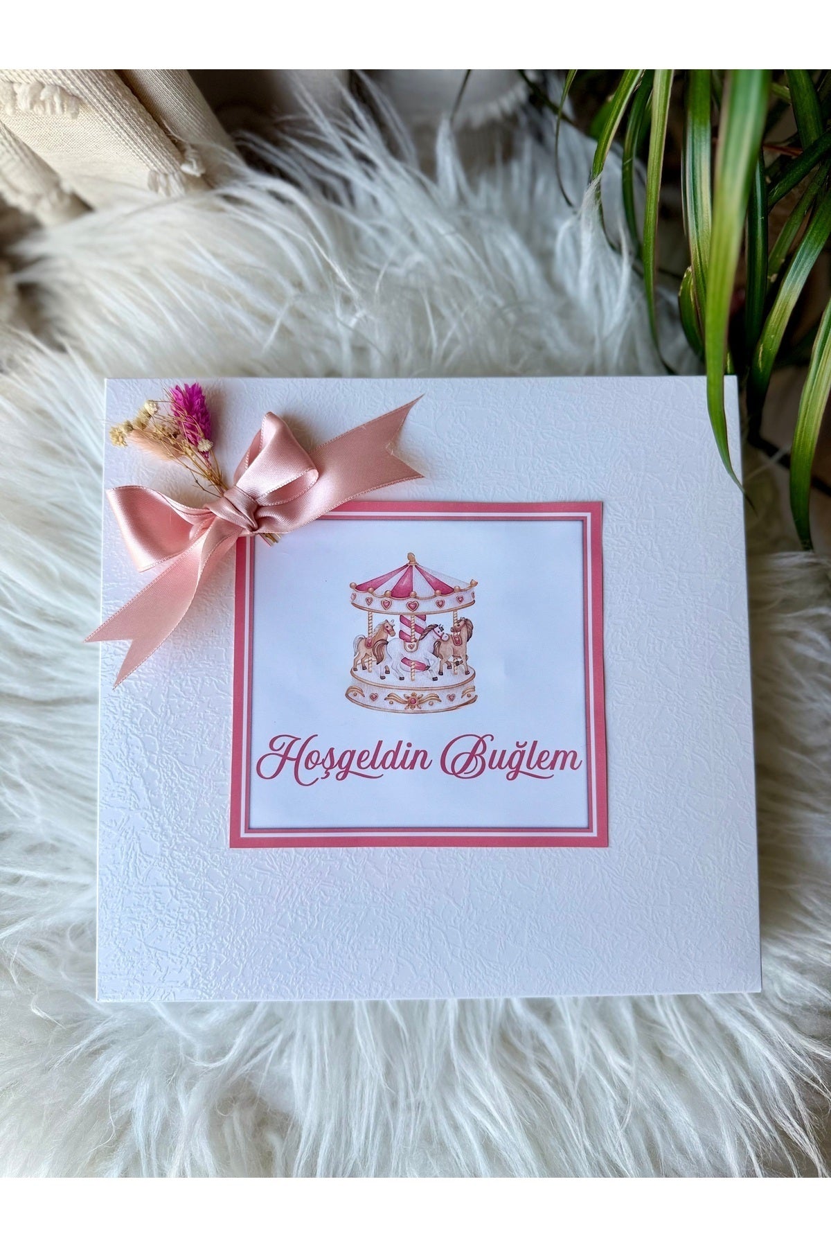 Yeni Atlıkarınca Modeli Kız bebek Çikolatası 48adet(elit çikolata)
