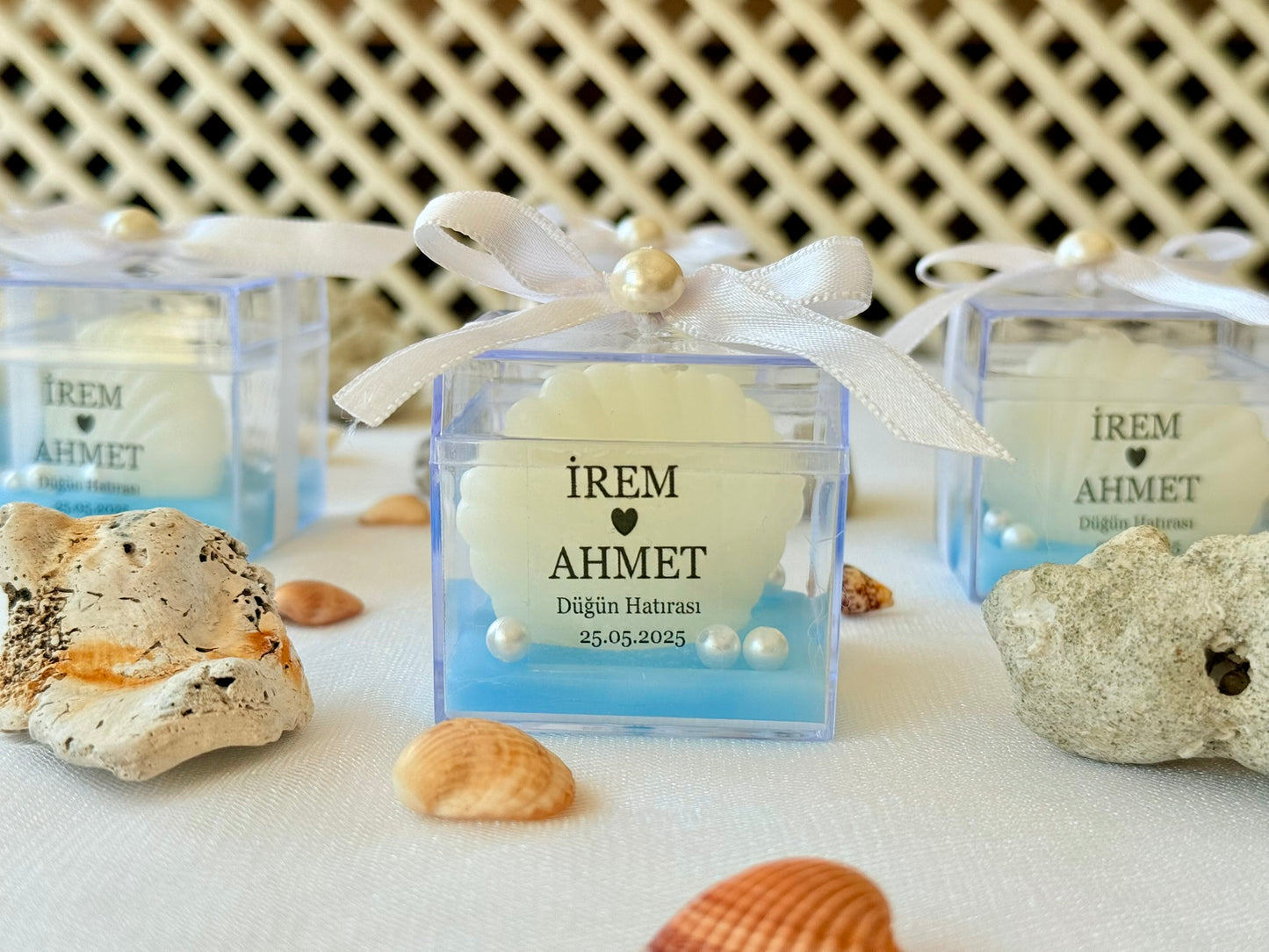 İsme Özel İstiridye İncili mum-Hediyelik Nikah Şekeri, Doğum, Sünnet, Düğün Nişan Söz 10 Adet.
